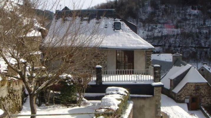 Gîte familial Fouga Bareilles Extérieur photo