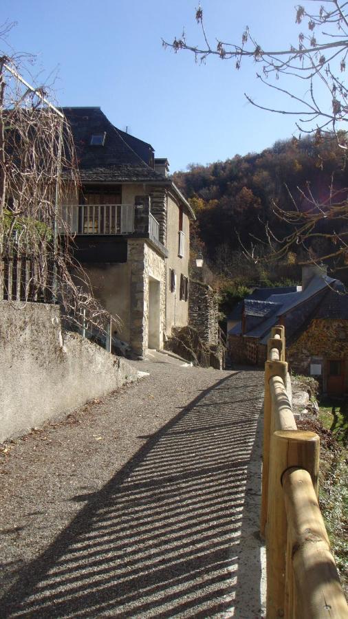 Gîte familial Fouga Bareilles Extérieur photo