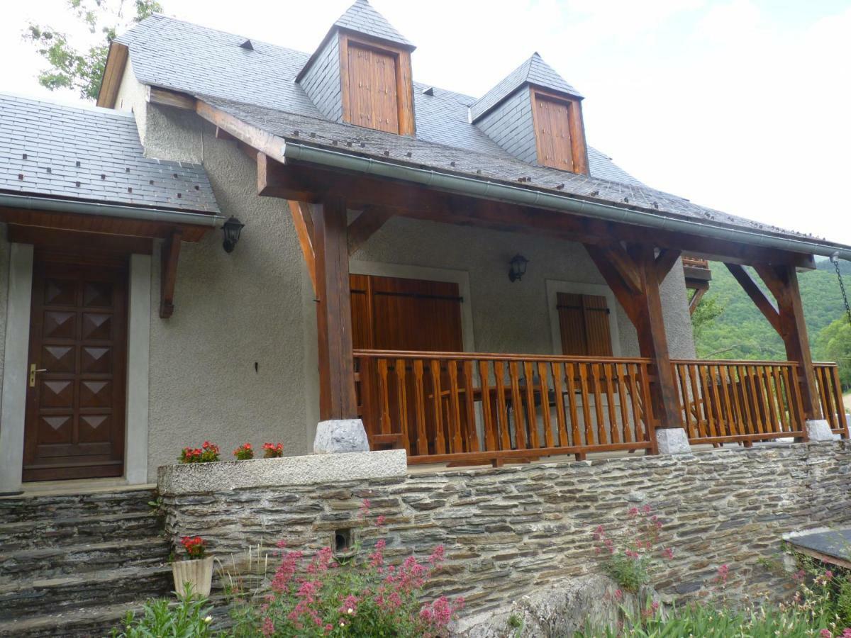 Gîte familial Fouga Bareilles Extérieur photo